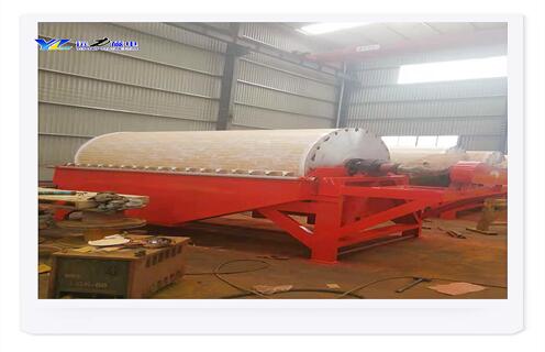 濕式筒式磁選機(jī)，濕式筒式磁選機(jī)以創(chuàng)新為基本發(fā)展方式_工作原理_釩鈦鐵礦濕式筒式磁選機(jī)以創(chuàng)新為基本發(fā)展方式型號(hào)參數(shù)及磁場(chǎng)強(qiáng)度