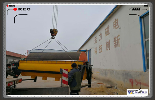 濕式磁選機(jī)，赤鐵礦濕式磁選機(jī)提高客戶的除鐵體驗(yàn)效果_釩鈦鐵礦濰坊濕式磁選機(jī)廠家，濕式磁選機(jī)性能優(yōu)劣一試便知型號(hào)參數(shù)及磁場(chǎng)強(qiáng)度