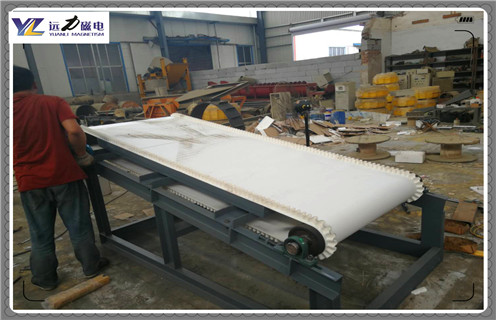 平板磁選機(jī)，淄博平板全自動(dòng)磁選機(jī)價(jià)格，淄博平板全自動(dòng)磁選機(jī)價(jià)格磁場(chǎng)一般為多少_磁塊如何排列