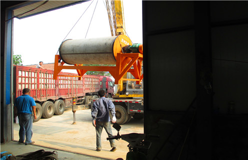 輥壓磁選機(jī)， 水泥輥壓磁選機(jī)廠家教你如何選擇設(shè)備_推薦合適廠家皮帶及結(jié)構(gòu)價(jià)格， 水泥輥壓磁選機(jī)廠家教你如何選擇設(shè)備