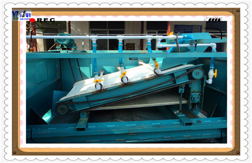 平板磁選機，河北1530平板磁選機_如何進(jìn)行河北1530平板磁選機的磁筒更換工作原理_選礦規(guī)格參數(shù)及執(zhí)行標(biāo)準(zhǔn)