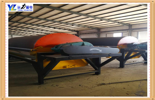內(nèi)蒙古小型鐵礦磁選機(jī)多少錢一臺(tái)_內(nèi)蒙古小型鐵礦磁選機(jī)多少錢一臺(tái)如何配置，選三氧化二鐵嗎？
