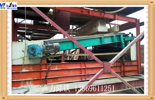 平板磁選機,河南平板磁選機_河南平板磁選機定制適用場合永磁排列圖工作原理_選礦規格參數及執行標準 平板磁選機,河南平板磁選機_河南平板磁選機定制適用場合永磁排列圖工作原理_選礦規格參數及執行標準