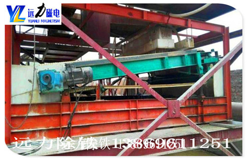 鉀長石,石英砂,鋯英砂平板磁選機(jī),超強(qiáng)磁輥磁選機(jī) 鉀長石,石英砂,鋯英砂平板磁選機(jī),超強(qiáng)磁輥磁選機(jī)